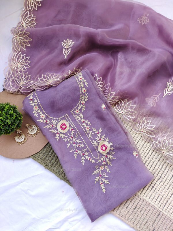 Organza suit set with gota patti - Image 4