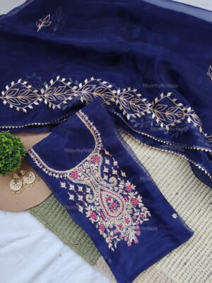 Organza suit set with zardozi work