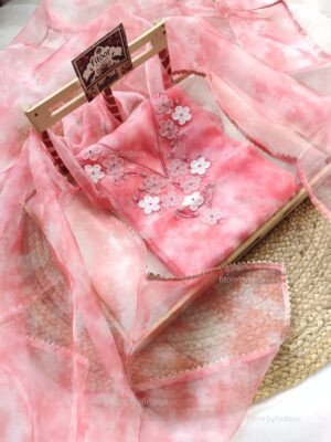 Organza suit set with beaded handwork