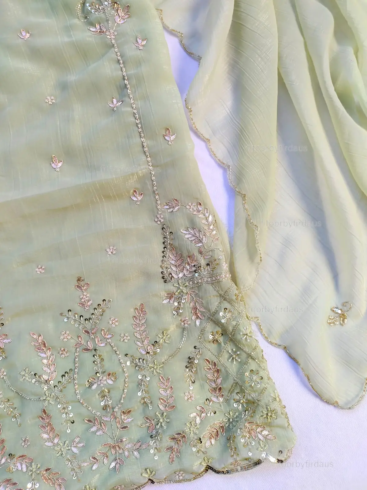 Crushed tissue suit set with Zardozi, gota patti handwork and work dupatta - Image 2